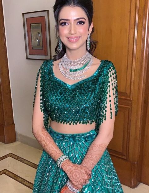 Teal Green Lehenga, Teal Lehenga, Wedding Choli, Cold Shoulder Blouse Designs, Blouse Western, Designer Sleeves, Saree Jacket Designs, Clothing Pattern Design, Latest Blouse Designs Pattern