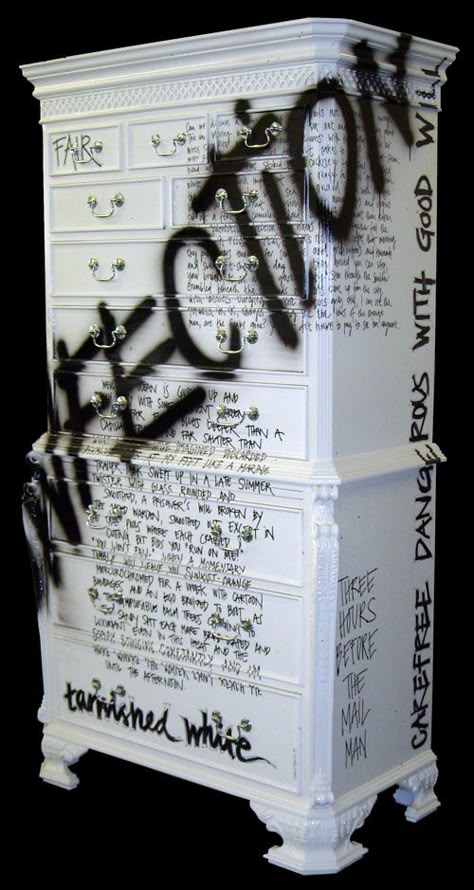 found Grafitti Furniture Diy, Graffiti Furniture Ideas, Graffiti Room Ideas Bedrooms, Grafitti Art Ideas Inspiration, Punk Apartment, A7x Lyrics, Punk Interior Design, Punk Interior, Punk Furniture