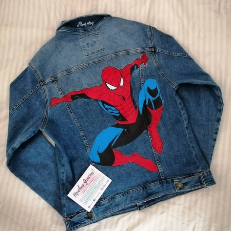 Spider Man Denim Jacket, Spiderman Jean Jacket, Disney Painted Jean Jacket, Custom Spiderman, Clothing Painting, Spiderman Outfit, Spiderman Gifts, Painting Clothes, Custom Sneakers Diy