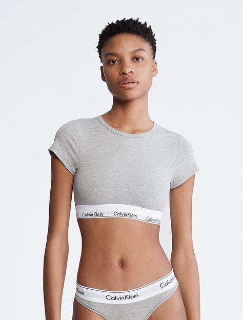 Discover great products at the best prices at Dealmoon. Calvin Klein Modern Cotton T-Shirt Bralette | Calvin Klein. Price:$26.60 at Calvin Klein Calvin Klein Bralette Outfit, Calvin Klein Bralette, Cotton Outfit, Womens Loungewear, Sporty Look, Cotton T Shirt, Workout Clothes, Bralette, Cotton Tshirt