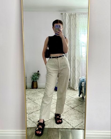 Lunch Outfit Ideas Summer Casual, Linen Pants Outfit Casual, Linen Pants Summer Outfit, Dad Sandals Outfit, Summer Outfits Classy, Casual Chic Outfit Summer, Pants Summer Outfit, 2023 Sandals, Summer Tank Top Outfits