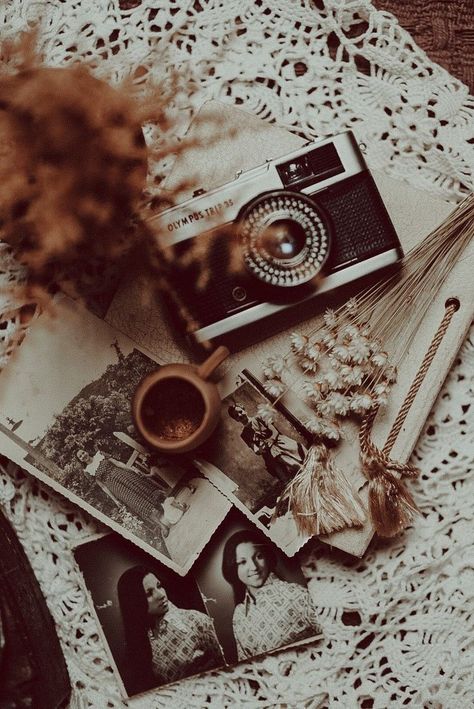 Fall Lifestyle Product Photography, Moody Vibes Aesthetic, Moody Flatlay, Christopher Aesthetic, Soft Fall Aesthetic, Moody Fall Aesthetic, Vintage Flatlay, Airbrush Flawless Foundation, Tea Photo