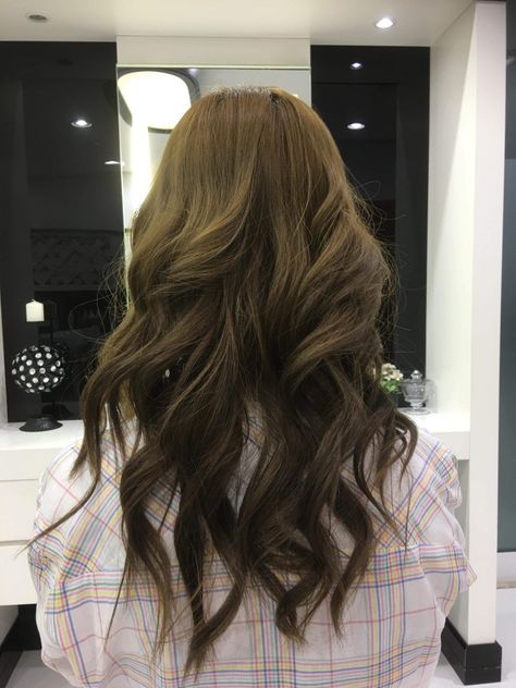 Hair Color Ideas Green, Ash Green Hair Color, Hair Color Green, Color Hair Ideas, Ash Brown Color, Dark Highlights, Green Highlights, Green Ash, Full Hair