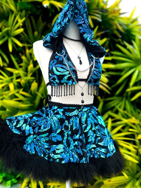 Black And Blue Rave Outfit, Dark Blue Rave Outfit, Luxury Blue Festival Sets, Blue Festival Hats, One Size Fits Most, Blue Rave Aesthetic, Blue Rave Outfit, Rave Outfits Skirts, 90s Rave Fashion, Feather Trim Skirt