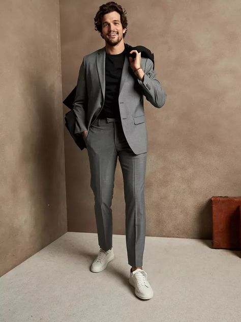 Gray suit for a rehearsal dinner from Banana Republic. Cleaner Aesthetic, Rehearsal Dinner Attire, Dinner Attire, Casual Suits Men, Smart Casual Women Outfits, Suits And Sneakers, Sharkskin Suit, Grey Suit Men, Class Outfits