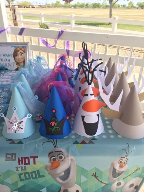 Winter Wonderland-party, Frozen 3rd Birthday, Olaf Party, Frozen Birthday Party Decorations, 4de Verjaardag, Elsa Party, Elsa Birthday Party, Frozen Party Decorations, Frozen Bday Party