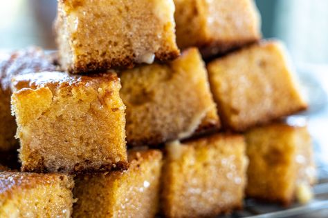 Smoked Cornbread, Cornbread With Honey Butter, Cornbread With Honey, On The Smoker, How To Make Cornbread, Kerrygold Butter, Skillet Cornbread, Meat Delivery, Smoked Food