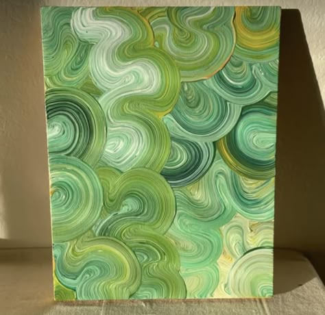 Paint Swirl Art, Swirly Art Abstract Paintings, Swirly Painting Ideas, Easy Funky Painting, Płutno Aesthetic, Swirl Art Painting, Squiggly Painting, Green Painting Ideas Art Easy, Swirly Painting