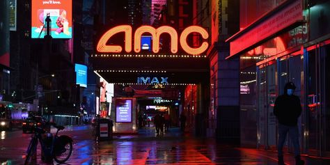 AMC Tumbles After Meme Stock Agrees to 'APE' Share Settlement Check more at https://thisrecentlyhappened.com/amc-tumbles-after-meme-stock-agrees-to-ape-share-settlement/ Cinema Day, Amc Movie Theater, Theatre Problems, Alone In The Dark, 3 Movie, Movie Tickets, Waiting In Line, Nbc News, Box Office