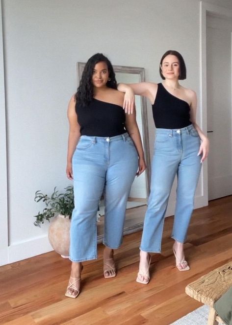 Plus Size Night Out Outfit, Flattering Plus Size Dresses, Outfits Gorditas, Curvy Body Types, Different Body Types, Curvy Fashionista, Dress Looks, Best Clothing, Two Friends