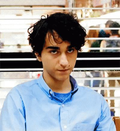 Alex Wolff Gif, Benjy Fenwick, Hand Gif, Alex Wolff, Nat Wolff, Freaks And Geeks, Actors Male, Oscar Isaac, Gender Envy