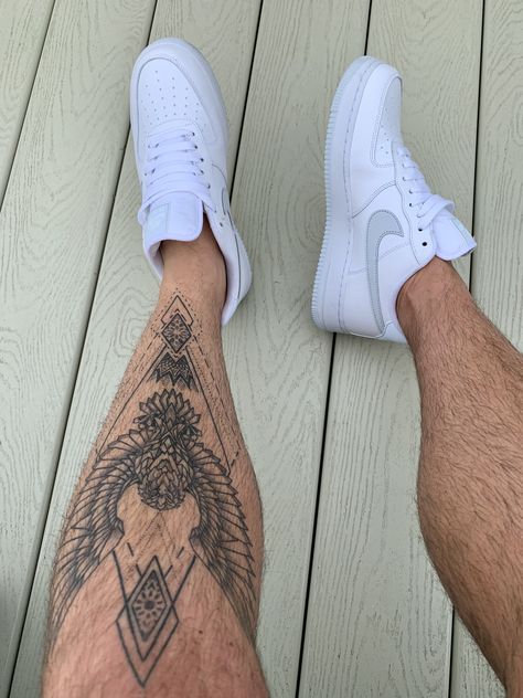 Air Force Tattoo, Traditional Eagle Tattoo, Air Tattoo, Geometric Tattoos, Small Tattoos Simple, Eagle Tattoos, Leg Tattoo Men, Tiny Tattoo, Eagle Tattoo