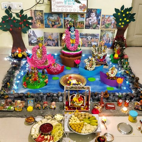 Janmshatmi Decoration, Krishna Jhanki At Home, Janmashtami Jhanki Decoration, Jhanki Decoration Ideas, Janmasthami Creative Decoration, Jamastami Decor At Home, Janamastmi Decoration At Home Simple, Janmashtami Jhanki Ideas, Janamasthmi Decorations