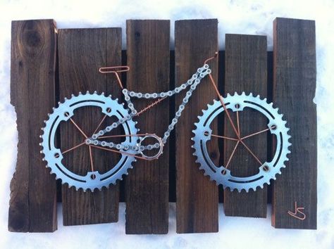 Bike art out of bike parts Bicycle Parts Art, Bike Images, Bicycle Crafts, Recycled Bike Parts, Bike Craft, Tire Art, Bicycle Decor, Bike Store, I Want To Ride My Bicycle