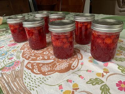 Sour Cherry Jam From Frozen Tart Cherries Ground Cherry Recipes, Cherry Freezer Jam, Cherry Jelly Recipes, Jalapeno Jam Recipe, Tart Cherries Recipes, Sour Cherry Recipes, Pectin Recipes, Sour Cherry Jam, Cherry Jam Recipes