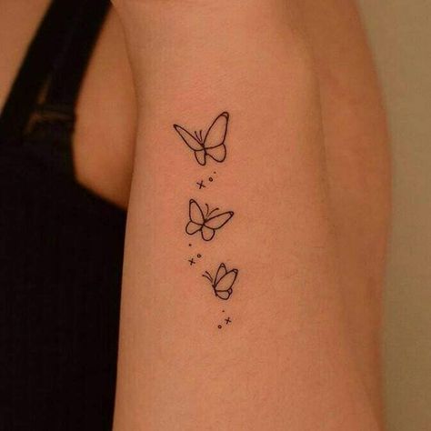 Aesthetic Tattoo Designs, Butterfly Shoulder Tattoo, Dandelion Tattoo Design, Butterflies Tattoo, 40 Aesthetic, Tattoo Ideas Unique, Feminist Tattoo, Tattoo Artist Tattoo, Butterfly Tattoo On Shoulder