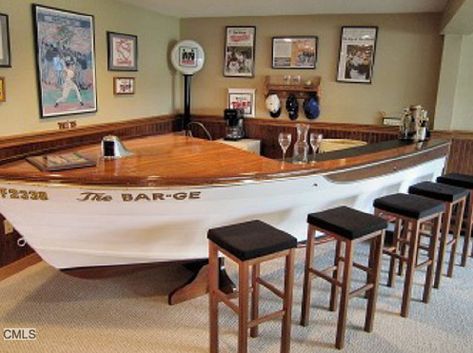 It's the Yacht Club! Not a huge fan, but thought it was interesting. Boat Furniture, Boat Bar, Awesome Woodworking Ideas, Deco Marine, Dr House, Woodworking Joinery, Woodworking For Kids, Diy Outdoor Decor, Woodworking Table