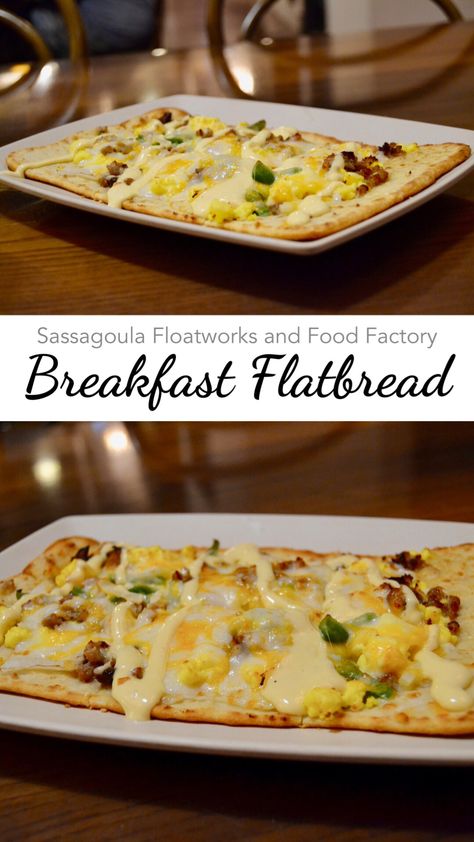 Flat Bread Breakfast Ideas, Breakfast Flatbread Recipes, Flatbread Breakfast Recipes, Brunch Flatbread, Breakfast Flat Bread, Flat Bread Breakfast Pizza, Eggs On Flatbread, Flatbread Breakfast Pizza, Breakfast Flatbread Pizza