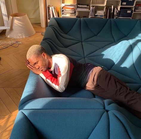 HIDDEN ⓗ on Instagram: “Frank Ocean’s Dune sofa by Pierre Paulin” Dune Sofa, Pierre Paulin, Frank Ocean, A Man, Sofa, On Instagram, Instagram