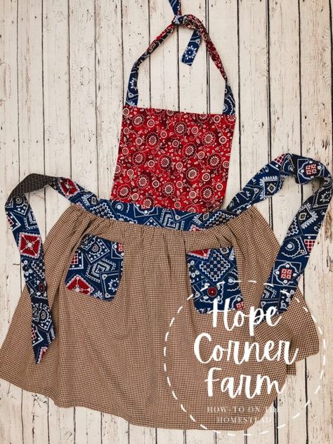 Diy Apron With Ruffles, Frilly Apron Pattern Free, Diy Cooking Apron, Cooking Apron For Women Sewing Patterns, Homemade Aprons Patterns, Full Apron Pattern Free, Criss Cross Apron Pattern Free, Diy Aprons Easy Free Pattern, Vintage Apron Pattern Free