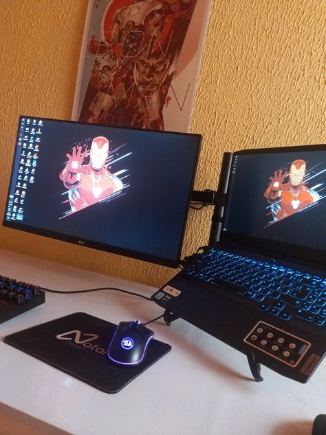 Setup Notebook, Gaming Laptop Setup, Setup Laptop, Laptop Setup, Laptop Gaming Setup, Games Room Inspiration, Gaming Bedroom, Laptop Decoration, Setup Gamer