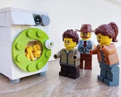 Lego Humor, Dad Jokes Funny, Cool Lego, Wash Your Hands, Edgy Memes, Dad Jokes, Funny Cartoons, Bones Funny, The Words