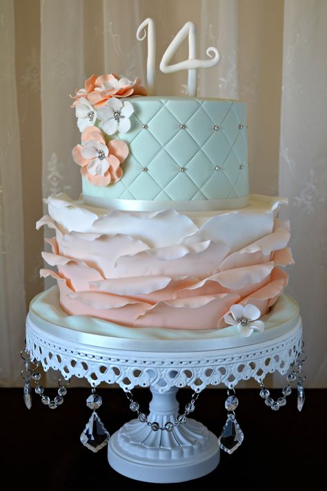 Beautiful peach color - layered cake Quilted Cake, Lila Party, Indian Cake, 12th Birthday Cake, 14th Birthday Cakes, 15th Birthday Cakes, Teen Cakes, 13 Birthday Cake, 13 Birthday