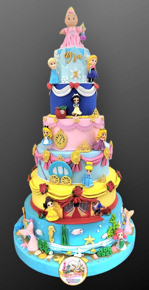 Disney Princess Cake, Bubble Tea Boba, Princess Birthday Cake, Tier Cake, Princess Cake, Disney Junior, Fancy Cakes, Cake Creations