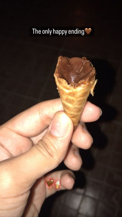 Icecream Snap Ideas, Ice Cream Aesthetic Snapchat, Ice Cream Snap Ideas, Chocolate Captions For Snapchat, Ice Cream Story Ideas, Ice Cream Streak, Hide Picture, Ice Cream Snap, Chocolate Snap