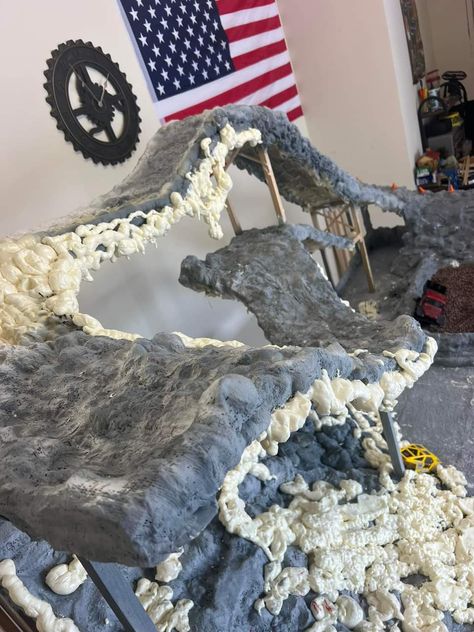 Mini Crawler Course, Diy Rc Crawler Course Ideas, Rc Crawler Course Ideas, Rc Rock Crawler Track, Rc Rock Crawler Course, Rc Crawler Course, Crawler Course, Diorama Diy, Rc Track