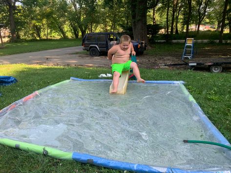 Repurpose Kiddie Pool, Summer Water Activities, Summer Outdoor Games, Toddler Garden, Backyard Pool Parties, Kids Cafe, Summer Water, Baby Life Hacks, Kiddie Pool