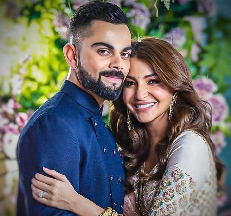 Virat And Anushka Hd Image, Couple Hd Pic, Virat Kohli Rcb, Kohli Rcb, Virat Kohli And Anushka Sharma, Anushka Virat, Status Dp, Anushka Sharma And Virat, Virat Kohli And Anushka