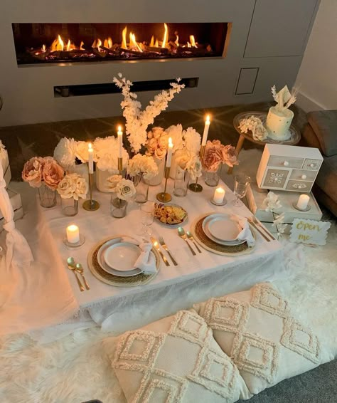 Date Night In Set Up, Dinner For Two Decoration Romantic, Proposal Table Set Up, Floor Date Night Ideas, Cosy Home Outfit, Candle Lit Dinner At Home For Two, Anniversary Set Up Ideas At Home, Anniversary Dinner At Home Romantic, 1st Anniversary Decoration Ideas At Home