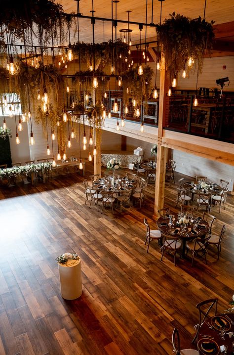 Pennsylvania Wedding Venues, Wedding Venues Pennsylvania, Pennsylvania Wedding, Wedding Fall, Fall Weddings, Ideal Wedding, Event Center, Rolling Hills, New Chapter