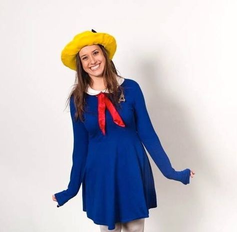 Madeline | 33 Halloween Costumes That'll Make You Say "Why Didn't I Think Of… Redhead Halloween Costumes, Redhead Halloween, Madeline Costume, Best Group Halloween Costumes, Clever Halloween Costumes, Holloween Costume, Hallowen Costume, College Halloween, Costumes For Teens