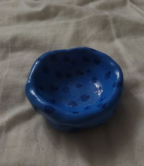 Clay Blueberry, Blueberry Bowl, Clay Bowls, Snack Holders, Clay Things, Clay Cup, Clay Sculptures, Clay Paint, Clay Bowl