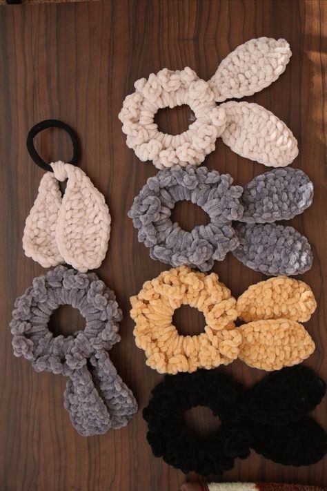 Crochet Hair Clips, Crochet Jewelry Patterns, Crochet Bows, Crochet Hair Accessories, Crochet Business, Crochet Stitches For Beginners, Crochet Fashion Patterns, Fun Crochet Projects, Easter Crochet