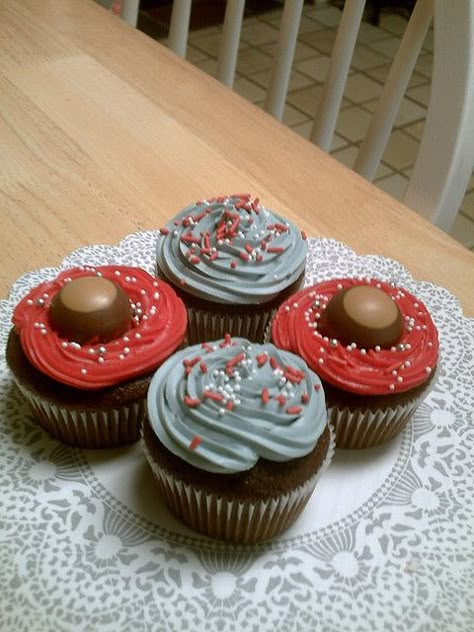 Explore Mara Bakes' photos on Flickr. Mara Bakes has uploaded 2032 photos to Flickr. Buckeye Cupcakes, Ohio State Cake, Ohio State Wedding, Ohio State Party, Buckeye Dessert, Buckeye Cake, Ohio State Baby, Gameday Party, Tailgate Party Food