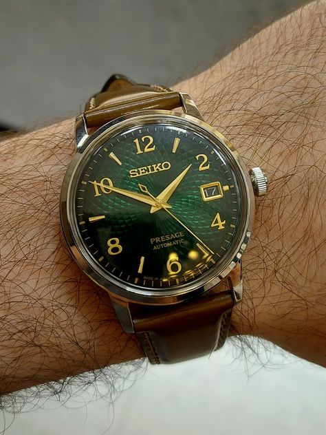 Beautiful green Seiko automatic watch called "Mojito" from "Presage Cocktail Time" collection, ref. SRPE45J1, featuring Seiko 4r35 automatic & handwinding movement, one of the most unique and beautiful green dials ever Seiko Green Dial, Seiko Mojito, Seiko Cocktail Time, Seiko Cocktail, Seiko Presage Cocktail, Handmade Watch Bands, Mojito Cocktail, Seiko Automatic, Seiko Presage