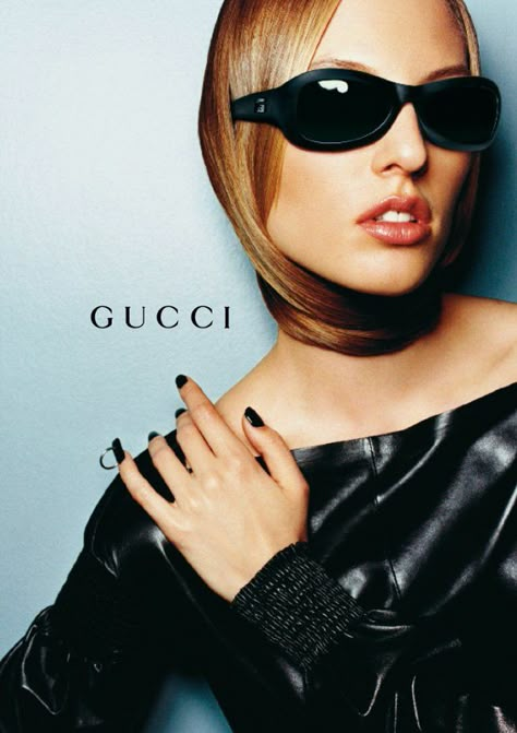 ✴ on Twitter: "gucci fw 1999 by tom ford ad campaigns shot by mario testino… " Gucci By Tom Ford, Fashion Campaign, Mario Testino, Fashion Ads, Fashion Campaigns, Ad Campaigns, Fashion Editorial, Tom Ford, Sunnies