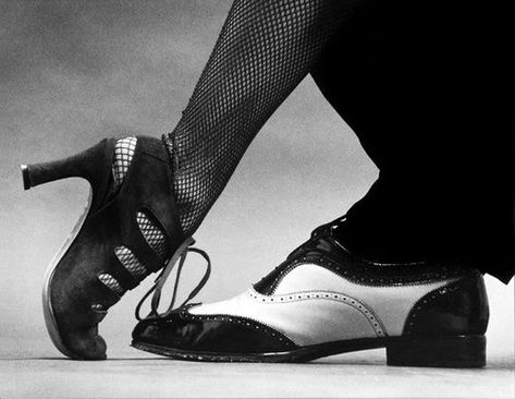 Tango Art, Save The Last Dance, Tango Dancers, Tango Shoes, World Dance, Tango Dance, Dance Like No One Is Watching, Latin Dance Shoes, Tango Dress