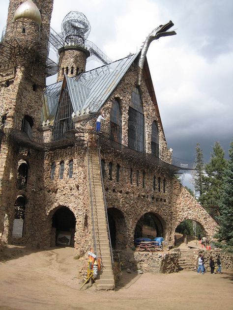 Bishop Castle, Colorado Castles In America, Cottage Tour, Bishop Castle, Pueblo Colorado, Stay In A Castle, Colorado Trip, Medieval Fortress, Castle Tower, Scottish Castles