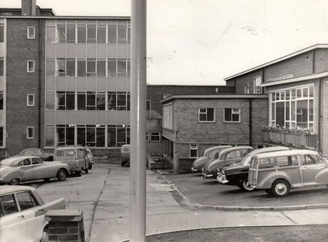 Barnard Castle, Bishop Auckland, Old Wagons, British Rail, Old Pictures, Auckland, Durham, Quick Saves