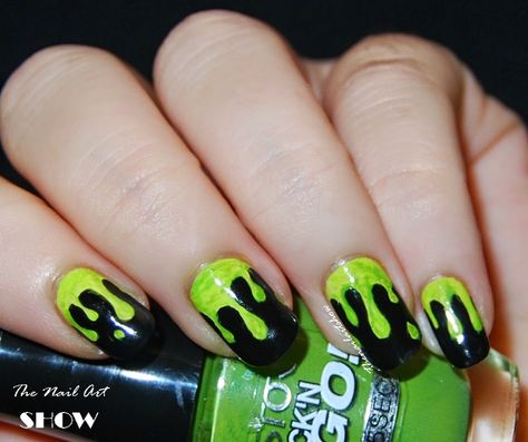 The Nail Art Show |  Green Slime Nail Art Slime Nails Design, Halloween Slime Nails, Slime Nail Art, Green Slime Nails, Nail Designs Diy, Slime Nails, Splatter Nails, Green Slime, Ideas Uñas