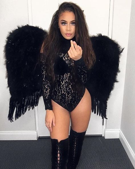 Angel Costume Women, Dark Angel Halloween Costume, Angel Costume Diy, Black Angel Costume, Dark Angel Costume, Angel Halloween Costumes, Halloween Costume Ideas For Women, Costume Ideas For Women, Trio Halloween Costumes