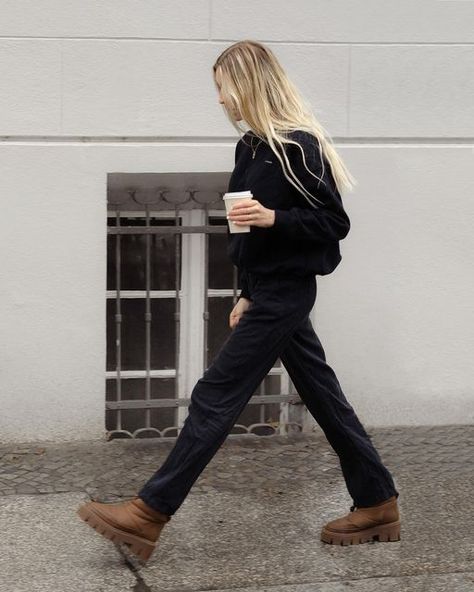 Inspo Pics, Keeping It Simple, Coffee Date, Keep It Simple, Boots Outfit, Dream Wardrobe, Sanders, Copenhagen, The Modern