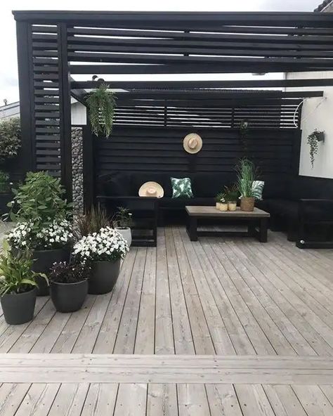 35+ Gorgeous DIY Garden Decking Ideas You'll Love - HubPages Terrasse Med Tak, Garden Decking Ideas, Rustic Deck, Contemporary Outdoor Living, Garden Decking, Contemporary Deck, Decking Ideas, Relaxing Decor, Modern Outdoor Kitchen