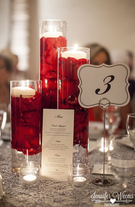 Wedding Centerpiece Diy, Black Wedding Decor, Cheap Wedding Table Centerpieces, Romantic Centerpieces, Centerpiece Diy, Hunter Wedding, Wedding Reception Planning, Wedding Anniversary Decorations, Ruby Wedding Anniversary