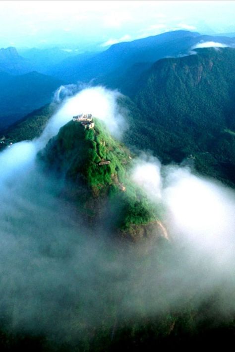 Sripadaya is one of the most iconic heritages in Sri Lanka. The province of Sabaragamuwa is where this conical mountain is situated. "Samanala Kanda" is another name for it. This is 2,243 m tall. Sri Lankans of all four major religions firmly believe that miracles continue to occur at the hallowed footprint perched atop the mountain. The only mountain in the entire globe to get blessings and respect from devotees of many faiths is Sri Pada. #Ceylon #Tourisum #Travel #Hiking #Visit_Srilanka Sri Lanka Beach, Fb Profile Photo, Fantasy Places, Travel Hiking, Good Morning Images, Morning Images, Where To Go, The Mountain, Sri Lanka