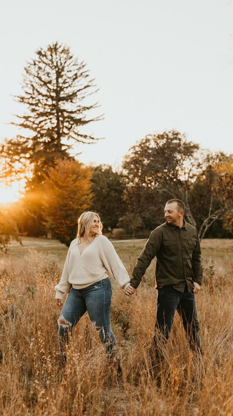 Fall Engagement Pictures Ideas | Autumn Engagement Shoot | Boston Engagement Photographer | Amanda and Chris' autumn engagement photos at Francis William Bird Park were so cute! The vibrant colors and crisp air made for stunning fall engagement pictures. Feel inspired by fall couples photoshoot, fall couple pictures, fall couple outfits, engagement photos outfits and engagement photos poses. Book Bella for your couples photos or engagement at bellagaviniphoto.com! Fall Photoshoot Outfits Couples Engagement Pictures, Fall Wedding Engagement Pictures, Fall Engagement Photos Dress, Fall Leaves Engagement Photos, Casual Fall Engagement Outfits, Fall Save The Date Ideas Engagement Pics, Outdoor Engagement Photos Outfits Fall, Cute Fall Couple Pictures Photo Ideas, Fall Engagement Photo Outfit Ideas